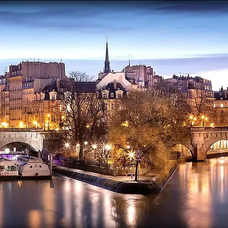 Appartamento Breathtaking Flat With Balcony In St Germain Area *