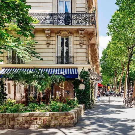 Breathtaking Flat With Balcony In St Germain Area Appartamento